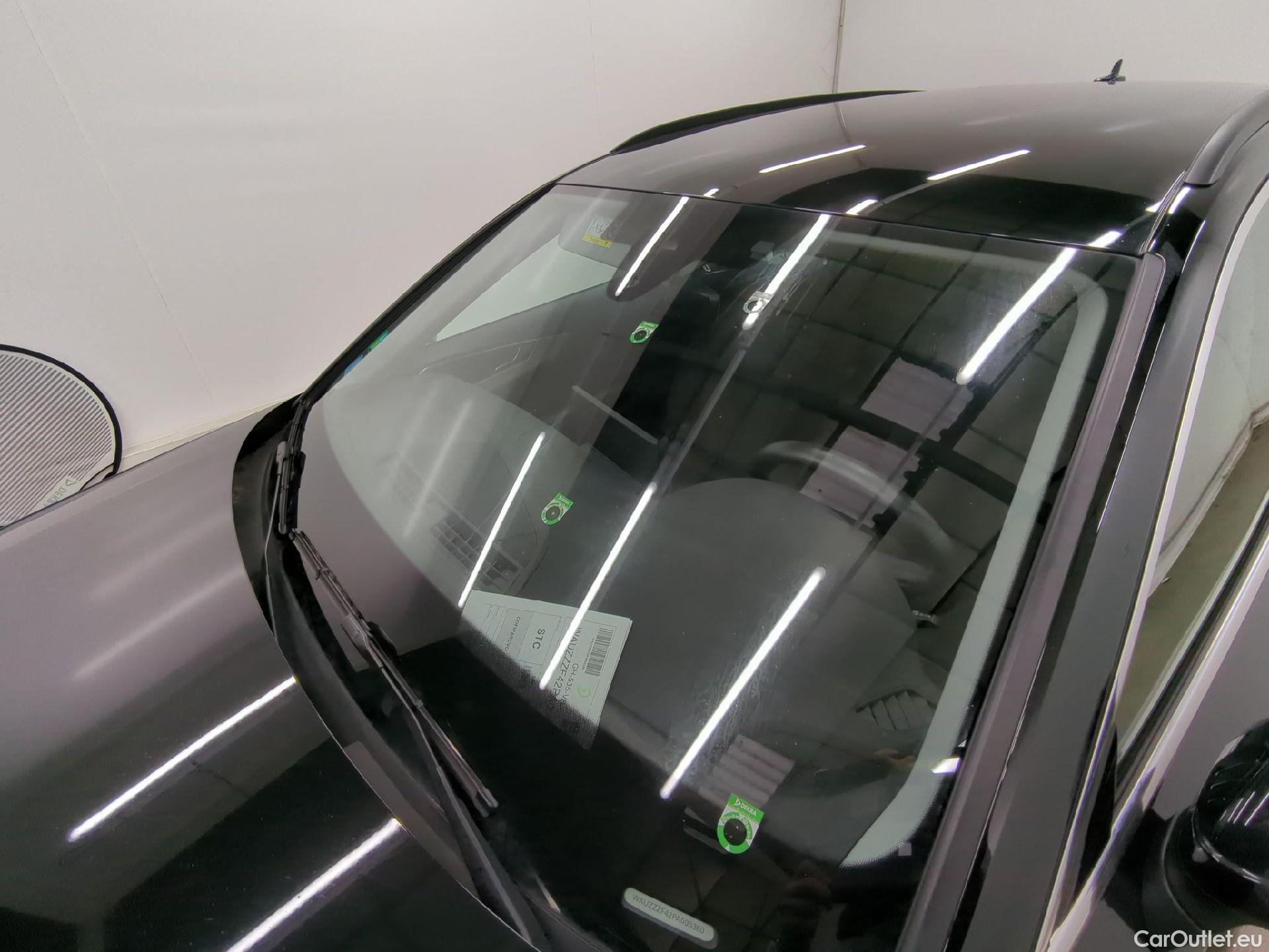  Audi  A4  Avant 30 TDI Business Line 2.0 TDI 135CV BVA7 E6d #11