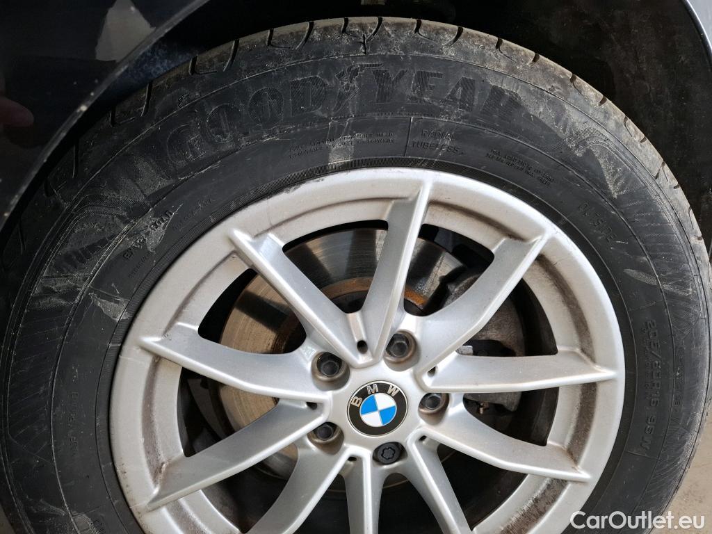  Bmw  Serie 3 BMW Série 3 Berline  2018  4P  Berline 320d 190ch Business Design BVA8 #21