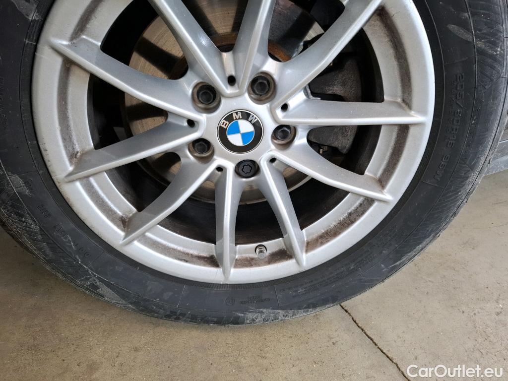  Bmw  Serie 3 BMW Série 3 Berline  2018  4P  Berline 320d 190ch Business Design BVA8 #14