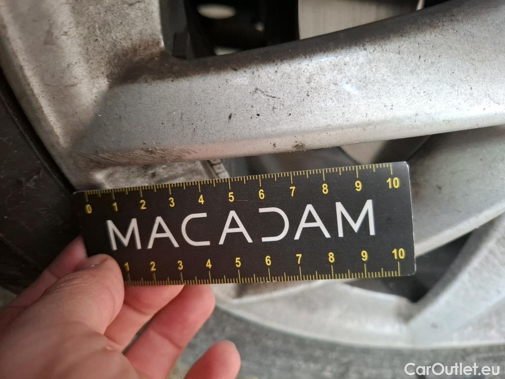  Bmw  X1 BMW  / 2019 / 5P / SUV sDrive16d Business Design DKG7 #18