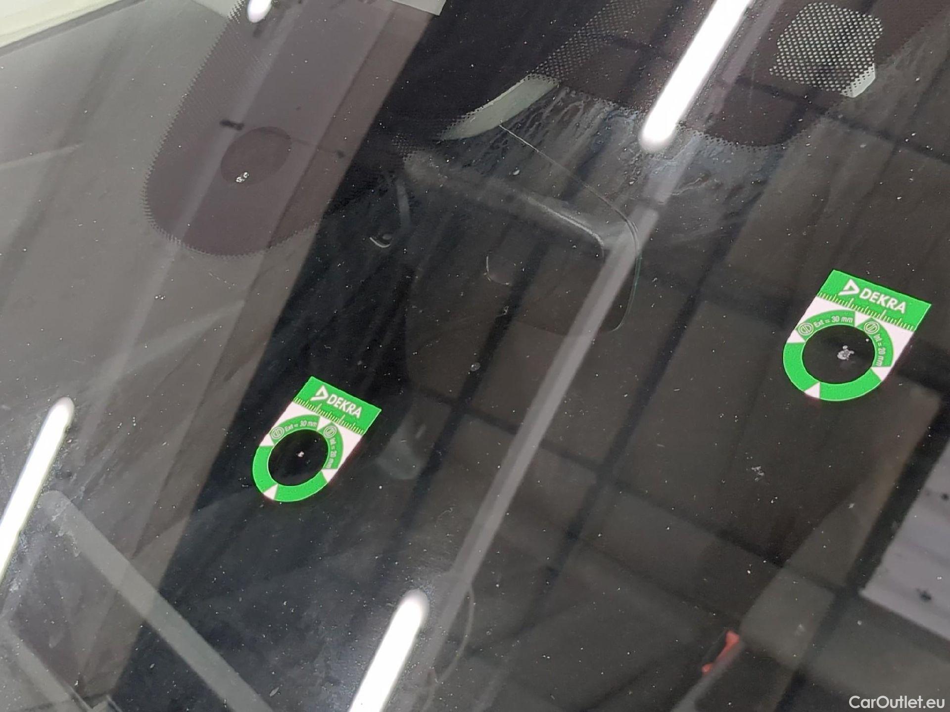  Audi  A4  Avant 30 TDI Business Line 2.0 TDI 135CV BVA7 E6d #12