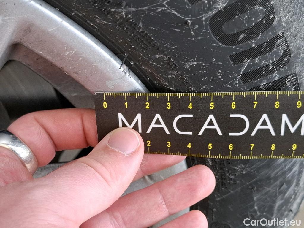  Bmw  Serie 3 BMW Série 3 Berline  2018  4P  Berline 320d 190ch Business Design BVA8 #28