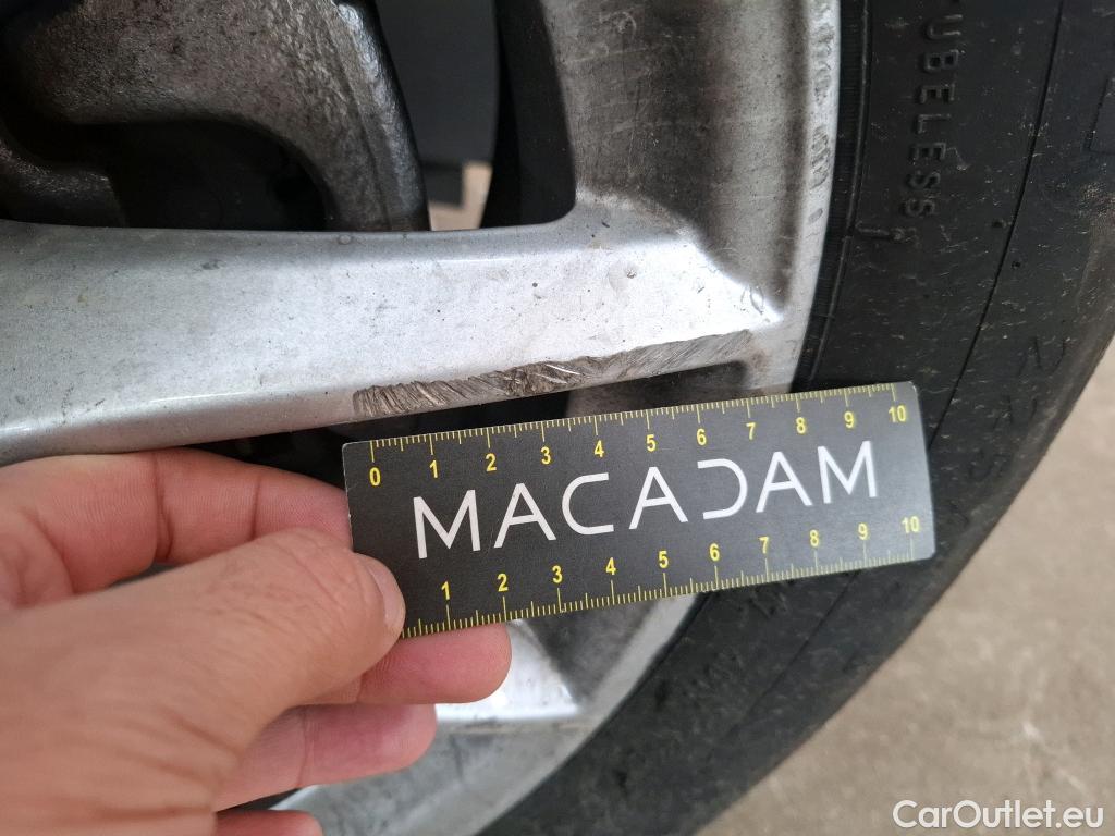  Bmw  X1 BMW  / 2019 / 5P / SUV sDrive16d Business Design DKG7 #16