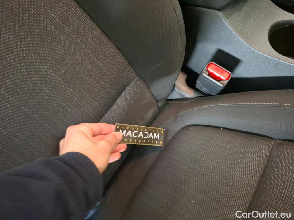  Hyundai  Konna Kona Business Hybrid 2WD 1.6 GDI 140CV BVA6 E6d #22