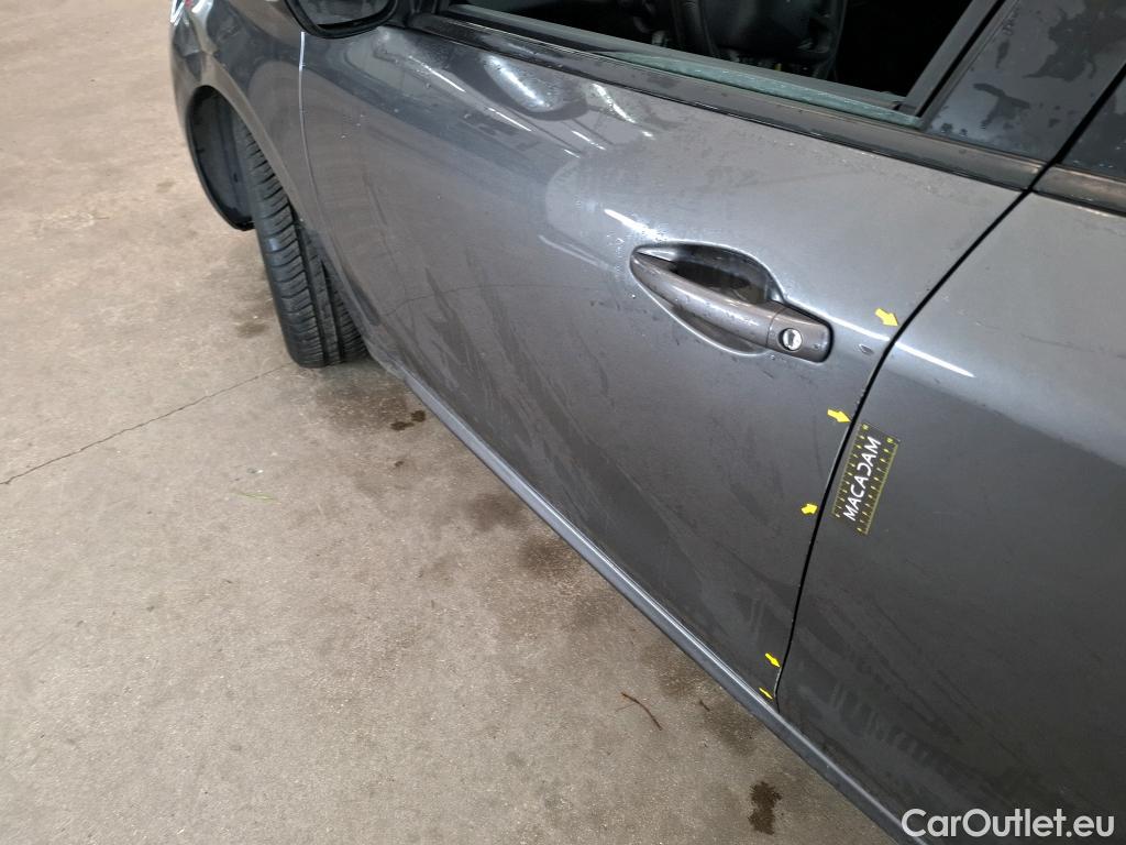  Peugeot  208  Affaire Premium Pack 1.2 PureTech 80CV BVM5 E6 #17