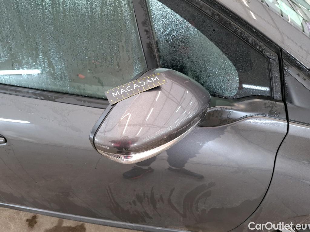  Peugeot  208  Affaire Premium Pack 1.2 PureTech 80CV BVM5 E6 #50