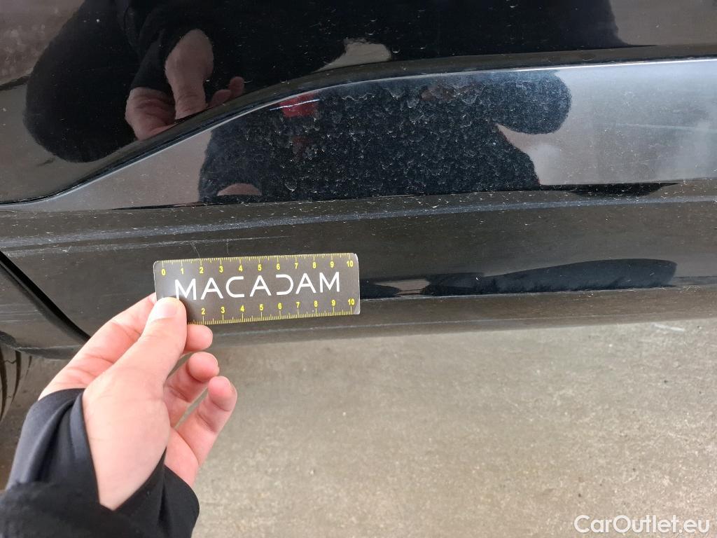  Opel   Grandland X Grandland X Elegance Business 1.5 130CV BVA8 E6d #51