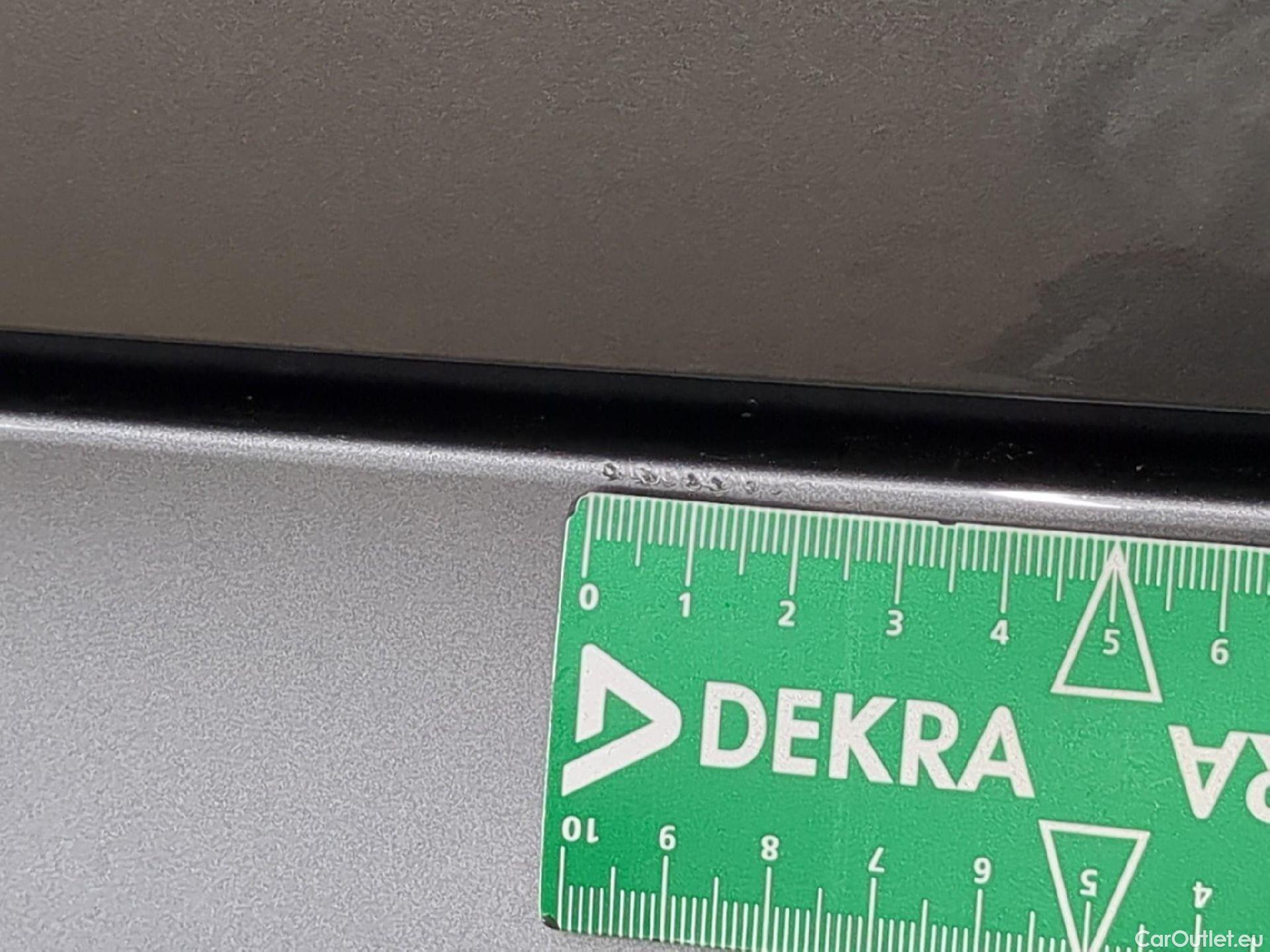  Nissan  Juke NISSAN  / 2019 / 5P / Crossover Hybrid 143 Business + #27