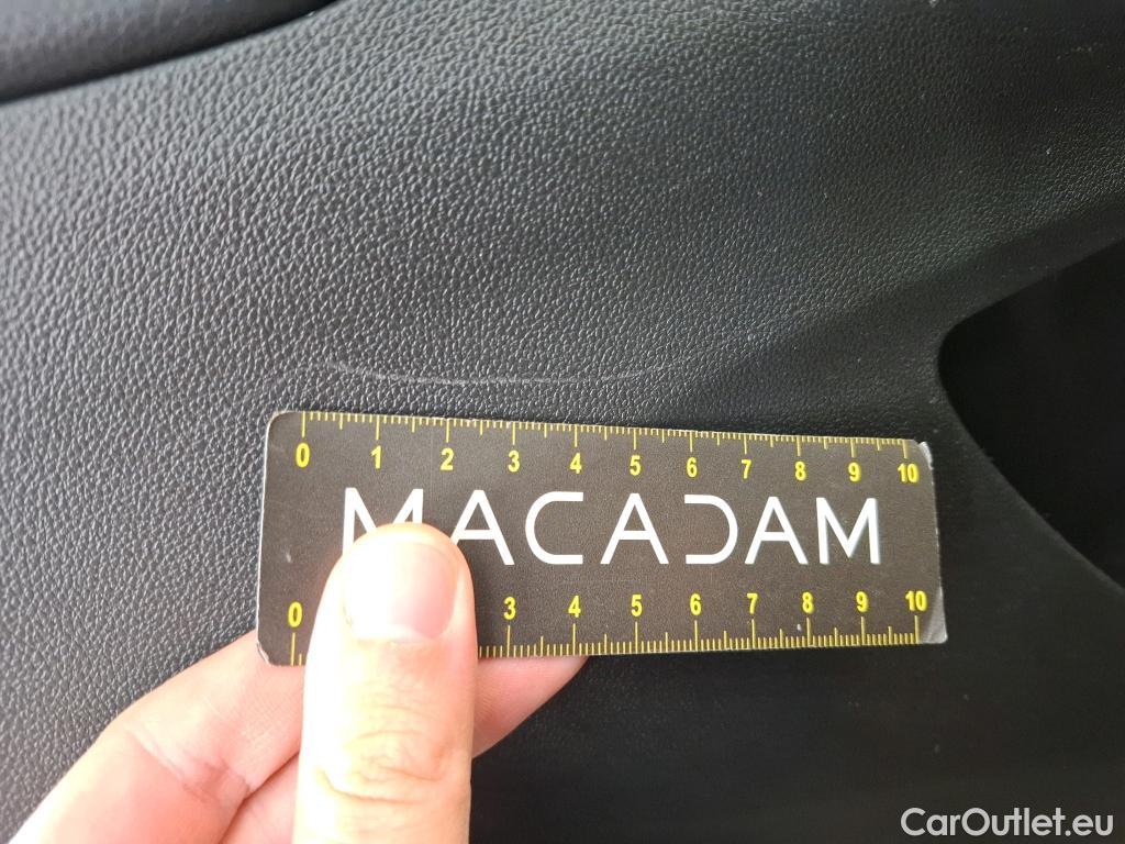  Opel   Grandland X Grandland X Elegance Business 1.5 130CV BVA8 E6d #30