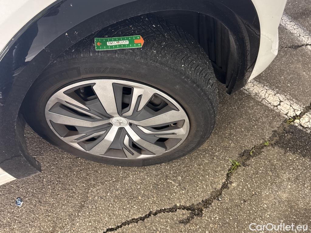  Peugeot  208  (e-) Active Business 50kWh BVA #2