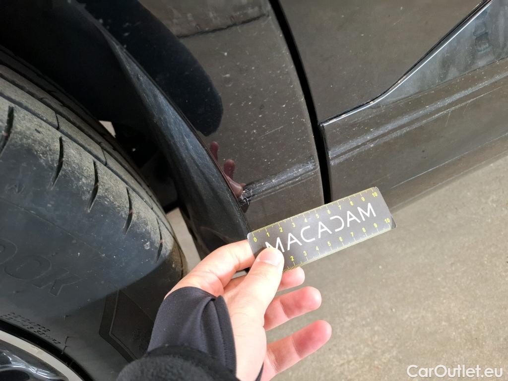  Opel   Grandland X Grandland X Elegance Business 1.5 130CV BVA8 E6d #47