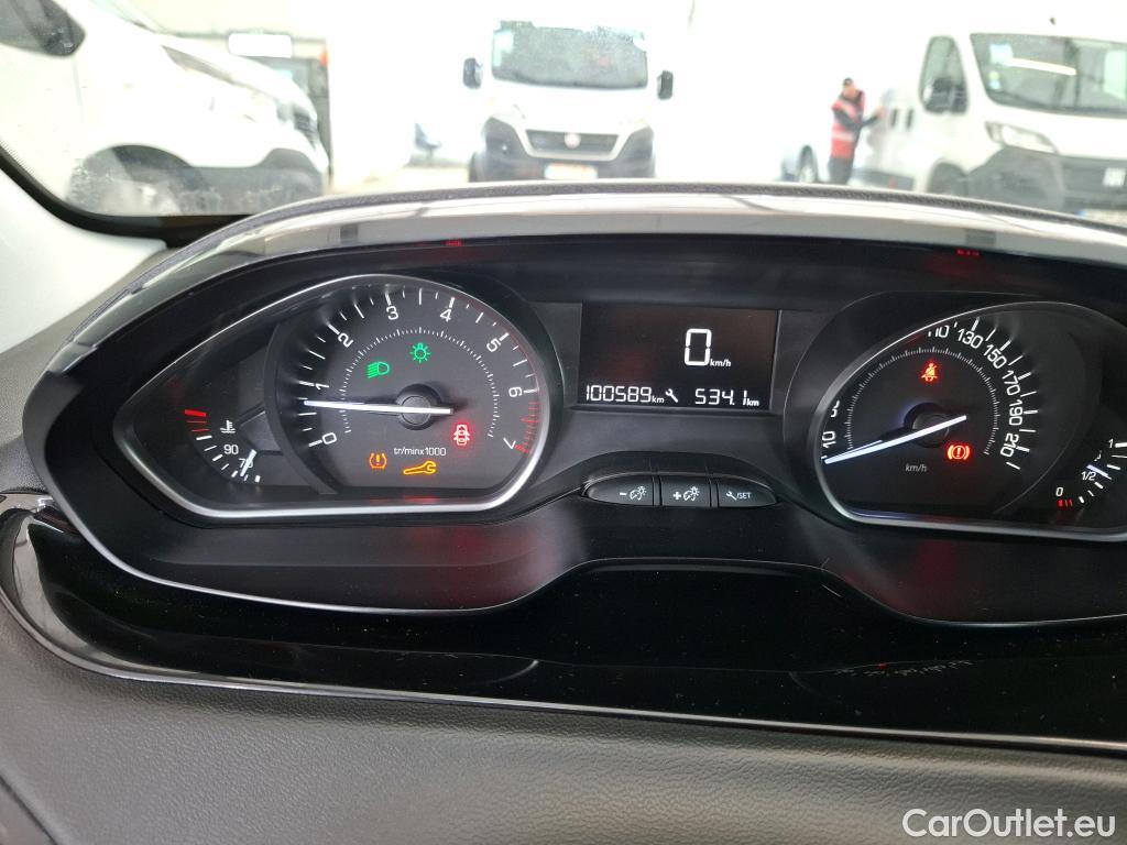  Peugeot  208  Affaire Premium Pack 1.2 PureTech 80CV BVM5 E6 #75