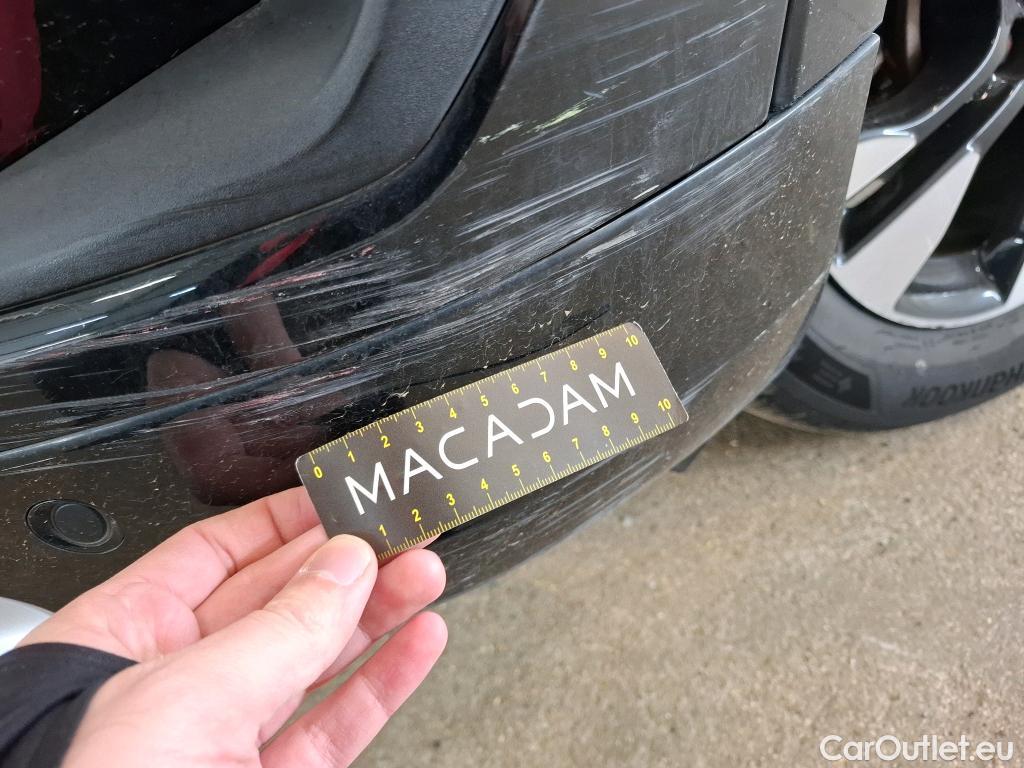  Opel   Grandland X Grandland X Elegance Business 1.5 130CV BVA8 E6d #37