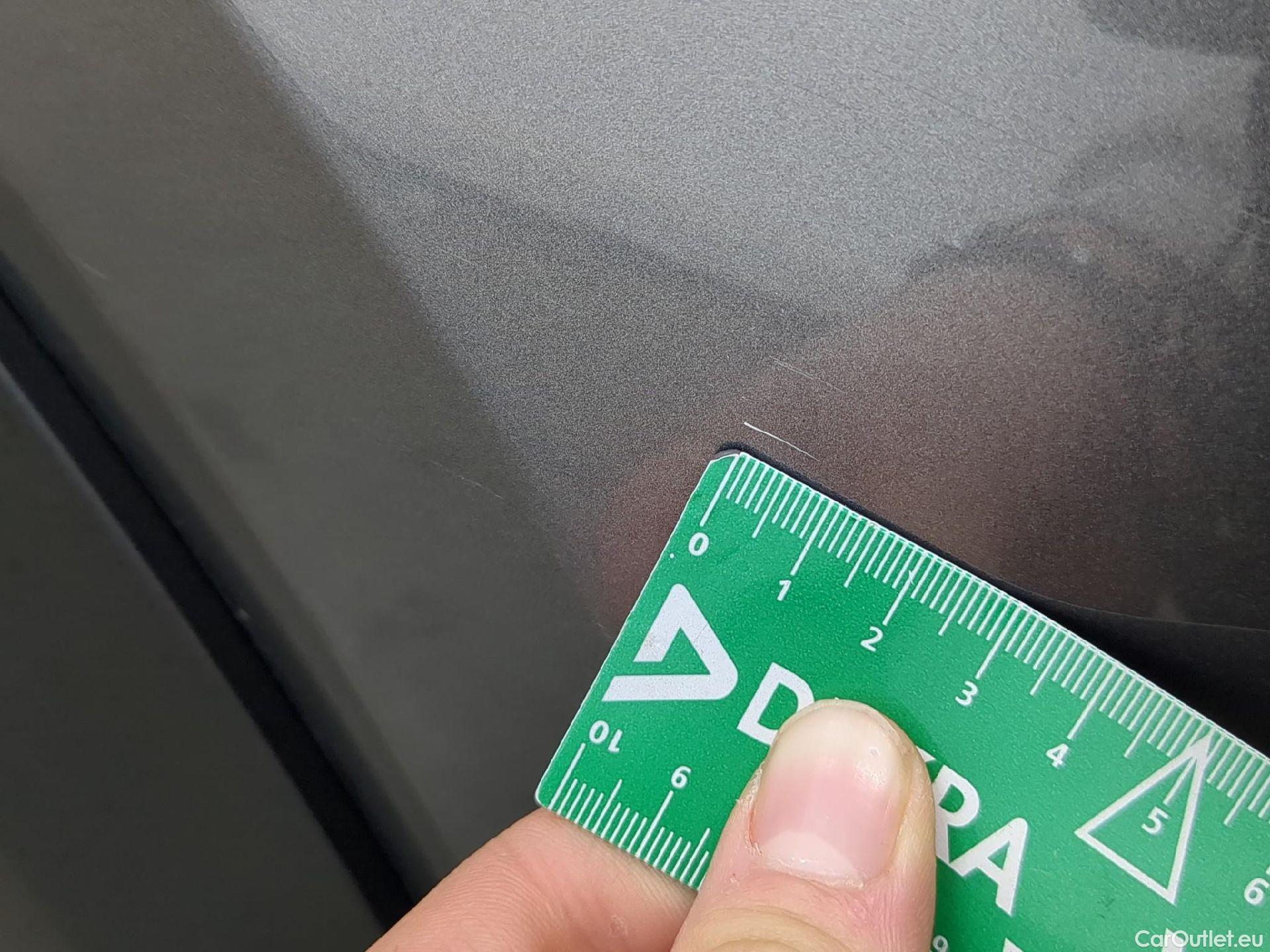  Nissan  Juke NISSAN  / 2019 / 5P / Crossover Hybrid 143 Business + #15