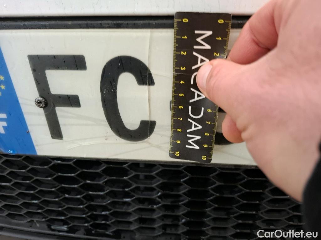  Renault  Trafic  III Fourgon Grand Confort L1H1 1200 1.6 dCi 125CV BVM6 E6 #49