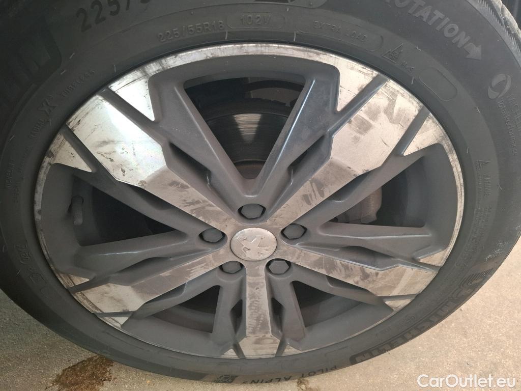  Peugeot  5008  Allure Business 1.2 PureTech 130CV BVA8 E6d #26