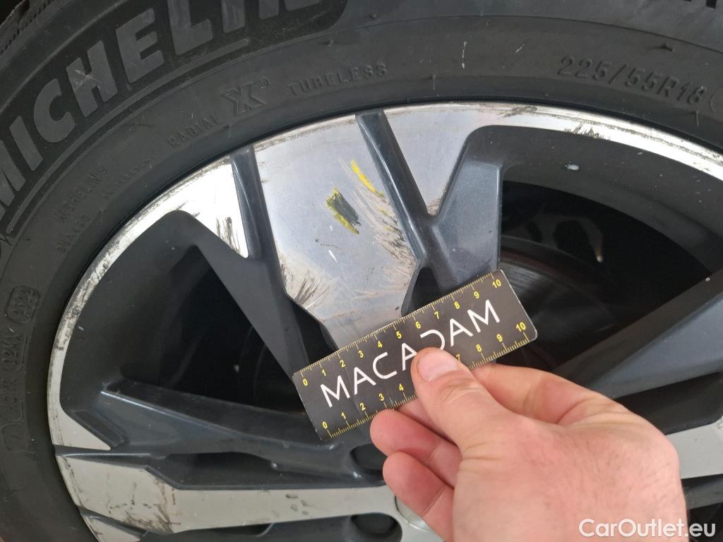  Peugeot  5008  Allure Business 1.2 PureTech 130CV BVA8 E6d #17