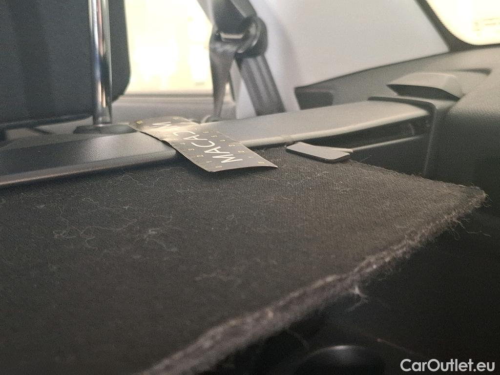  Peugeot  5008  Allure Business 1.2 PureTech 130CV BVA8 E6d #30