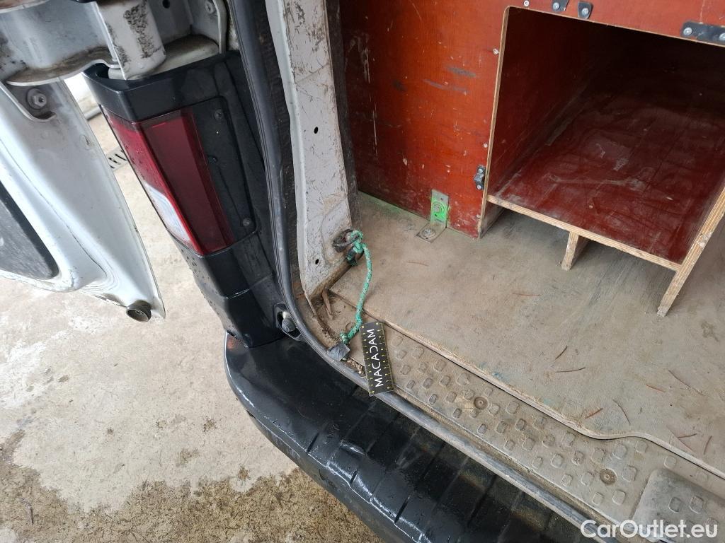  Renault  Trafic  III Fourgon Grand Confort L1H1 1200 1.6 dCi 125CV BVM6 E6 #31