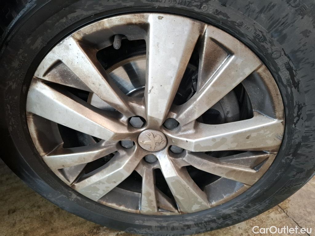  Peugeot  3008  Active Business 1.5 HDi 130CV BVA8 E6d #22