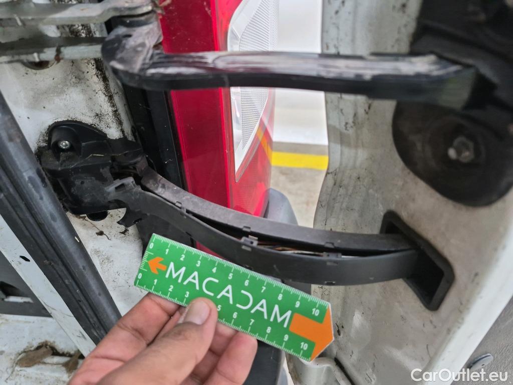  Peugeot  Boxer PEUGEOT  / 2014 / 4P / Fourgon tôlé BLUEHDI 130 PREMIUM PA 335 L2H2 #50