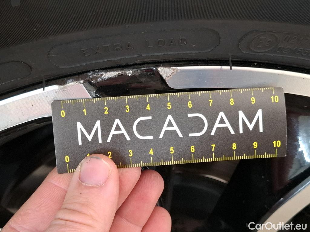  Renault  Kadjar RENAULT  / 2018 / 5P / Crossover Intens TCe 140 EDC FAP - 21 #2