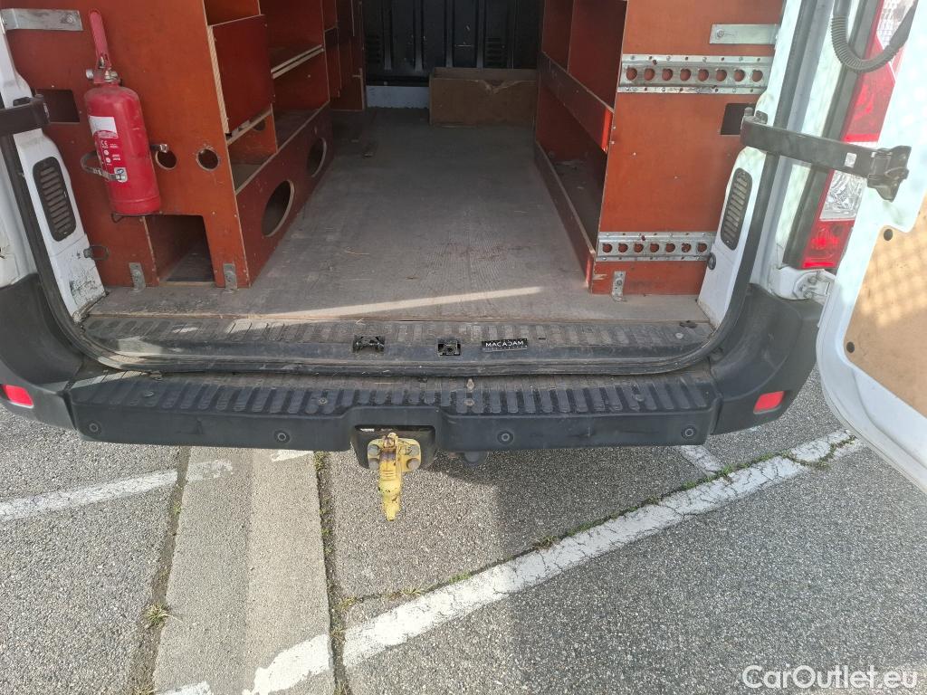  Renault  Master RENAULT  VU 4p Fourgon FG GCf Trac F3500 L2H2 Energy dCi 145 E6 #25