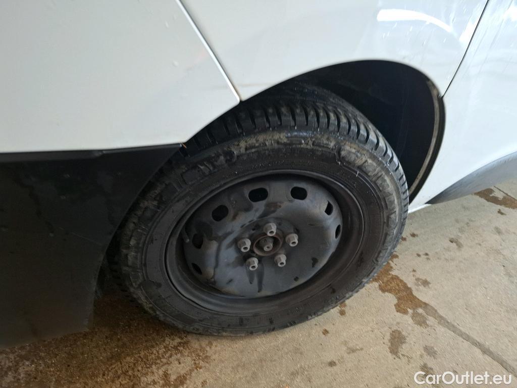  Renault  Trafic  III Fourgon Grand Confort L1H1 1200 1.6 dCi 125CV BVM6 E6 #45