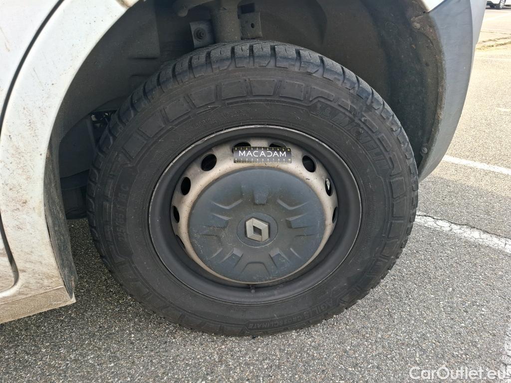  Renault  Master RENAULT  VU 4p Fourgon FG GCf Trac F3500 L2H2 Energy dCi 145 E6 #43