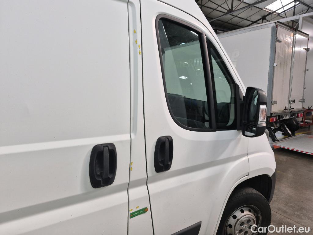  Peugeot  Boxer PEUGEOT  / 2014 / 4P / Fourgon tôlé BLUEHDI 130 PREMIUM PA 335 L2H2 #73