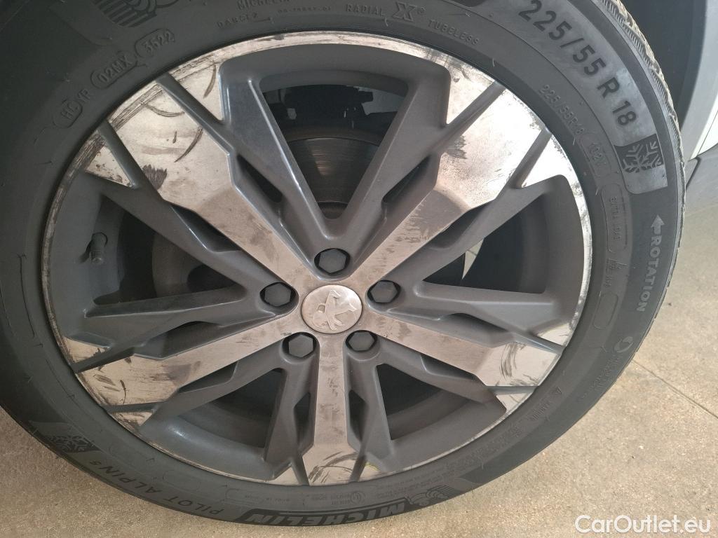  Peugeot  5008  Allure Business 1.2 PureTech 130CV BVA8 E6d #12