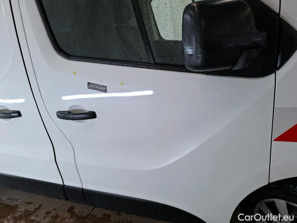  Renault  Trafic  III Fourgon Grand Confort L1H1 1200 1.6 dCi 125CV BVM6 E6 #38