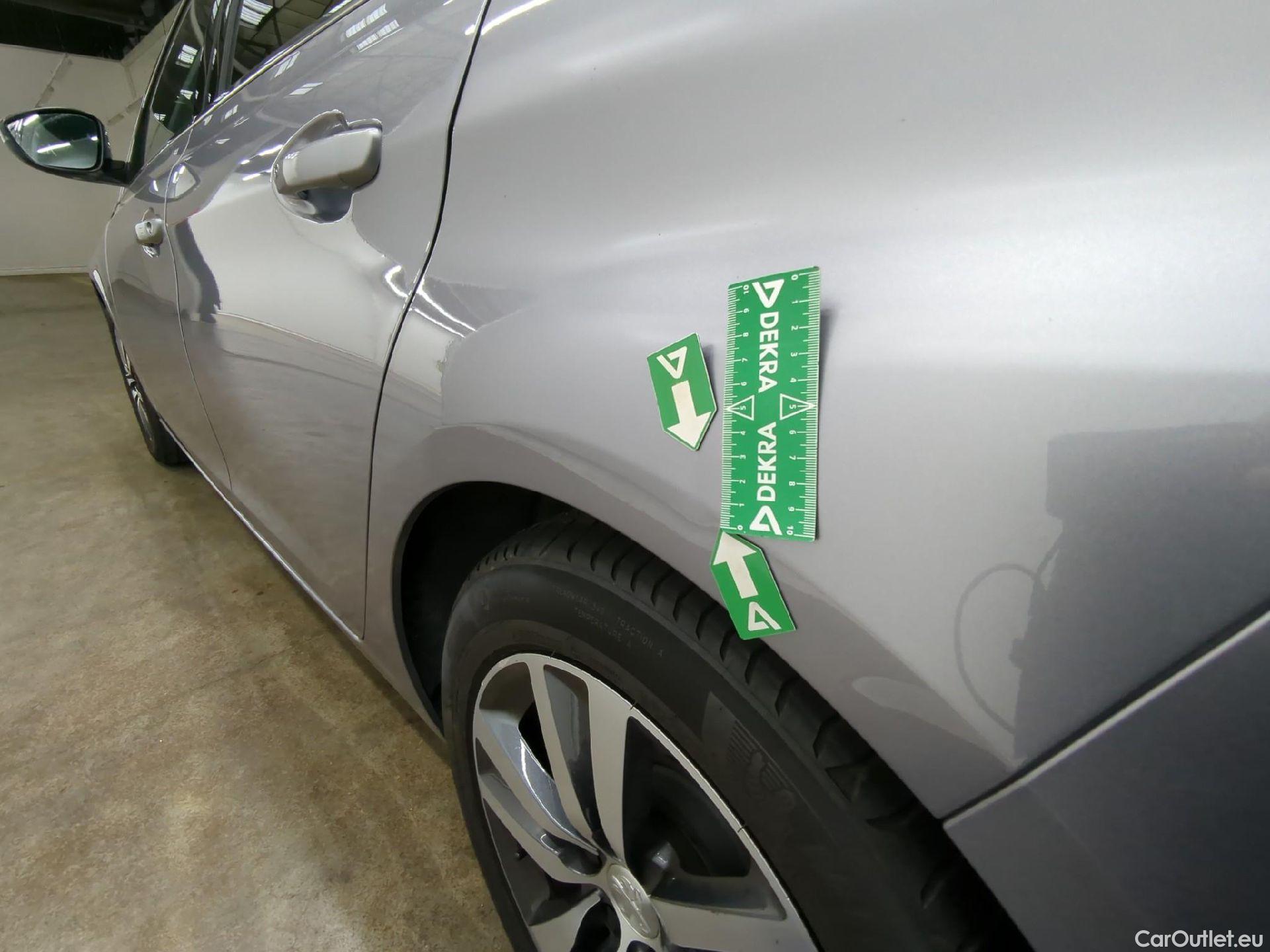  Peugeot  308  Allure 1.2 PureTech 130CV BVA8 E6d #15