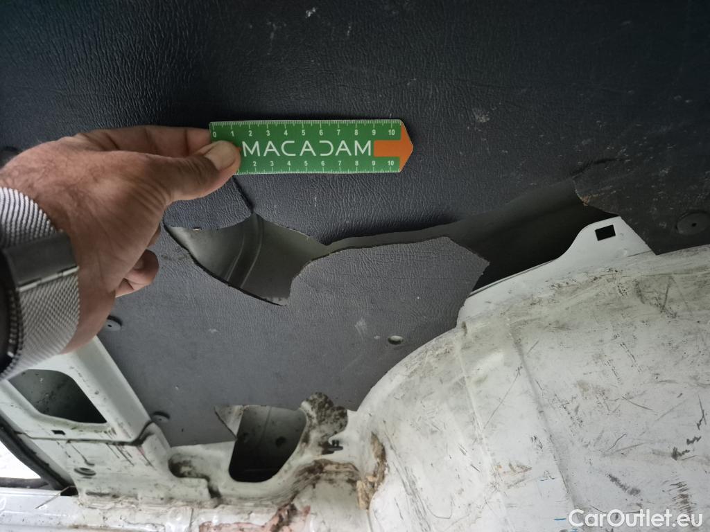  Peugeot  Boxer PEUGEOT  / 2014 / 4P / Fourgon tôlé BLUEHDI 130 PREMIUM PA 335 L2H2 #40