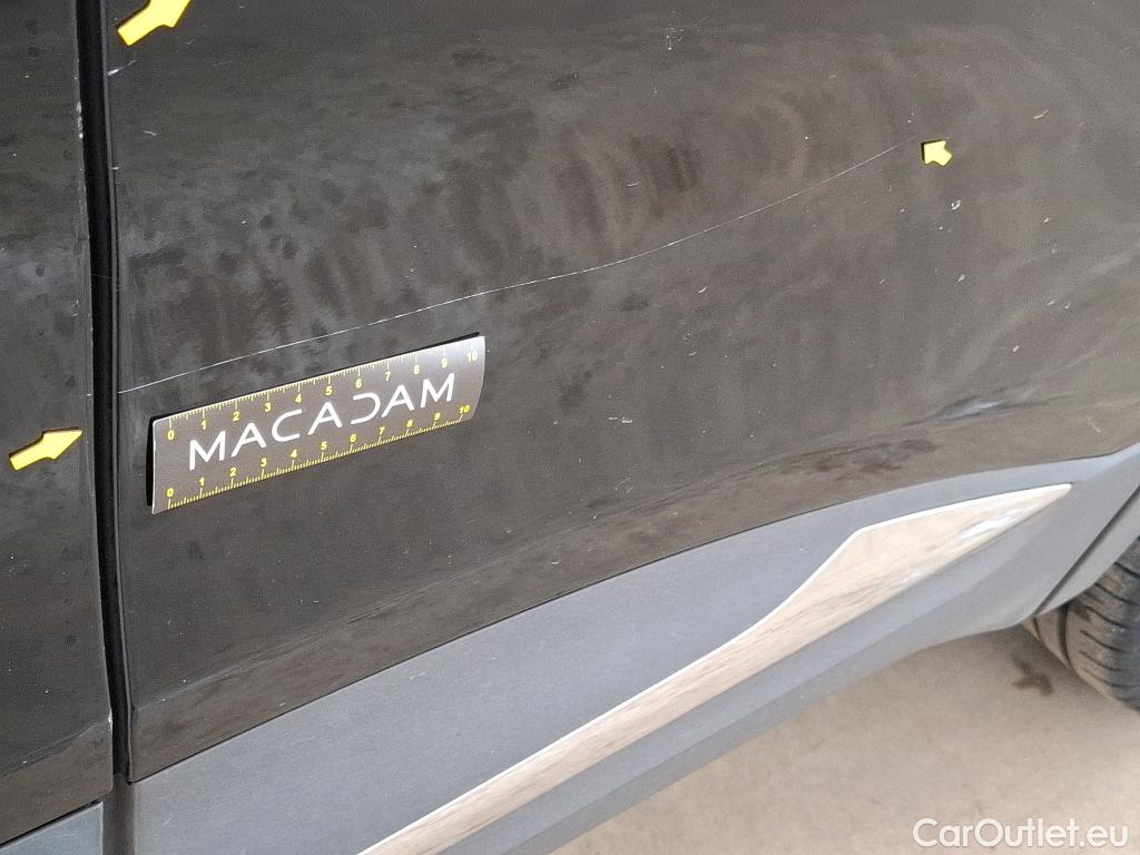  Renault  Kadjar RENAULT  / 2018 / 5P / Crossover Intens TCe 140 EDC FAP - 21 #12