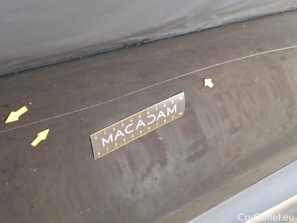  Renault  Kadjar RENAULT  / 2018 / 5P / Crossover Intens TCe 140 EDC FAP - 21 #7