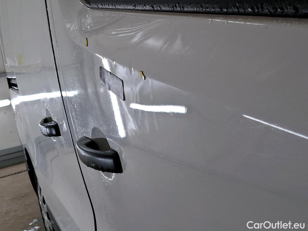  Renault  Trafic  III Fourgon Grand Confort L1H1 1200 1.6 dCi 125CV BVM6 E6 #39