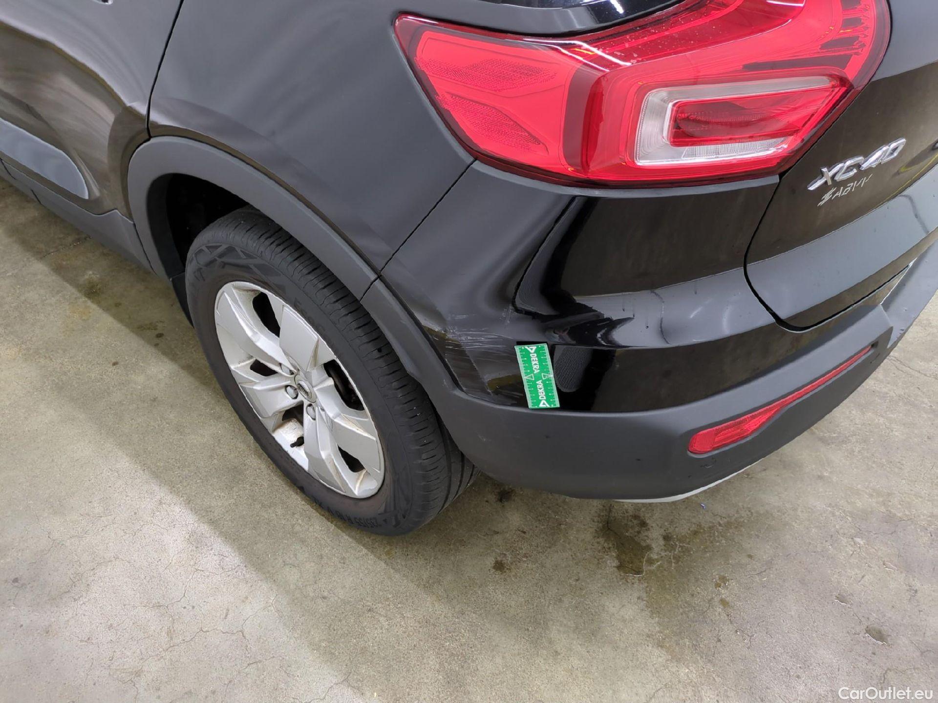  Volvo  XC 40 XC40 Momentum 2WD 1.5 130CV BVA8 E6d #54