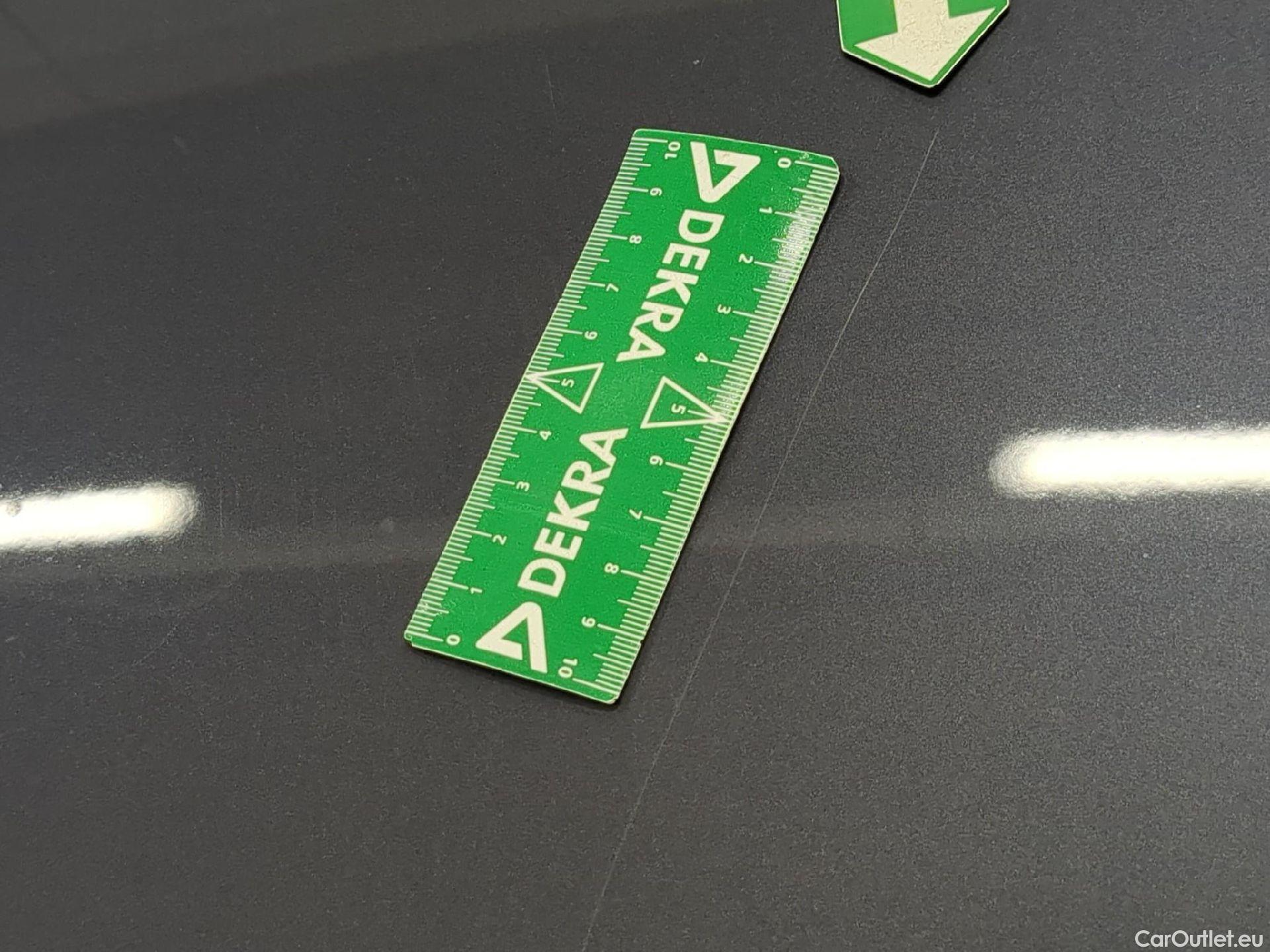  Volkswagen  Polo VOLKSWAGEN  / 2021 / 5P / Berline 1.0 TSI 95 Life Business #20