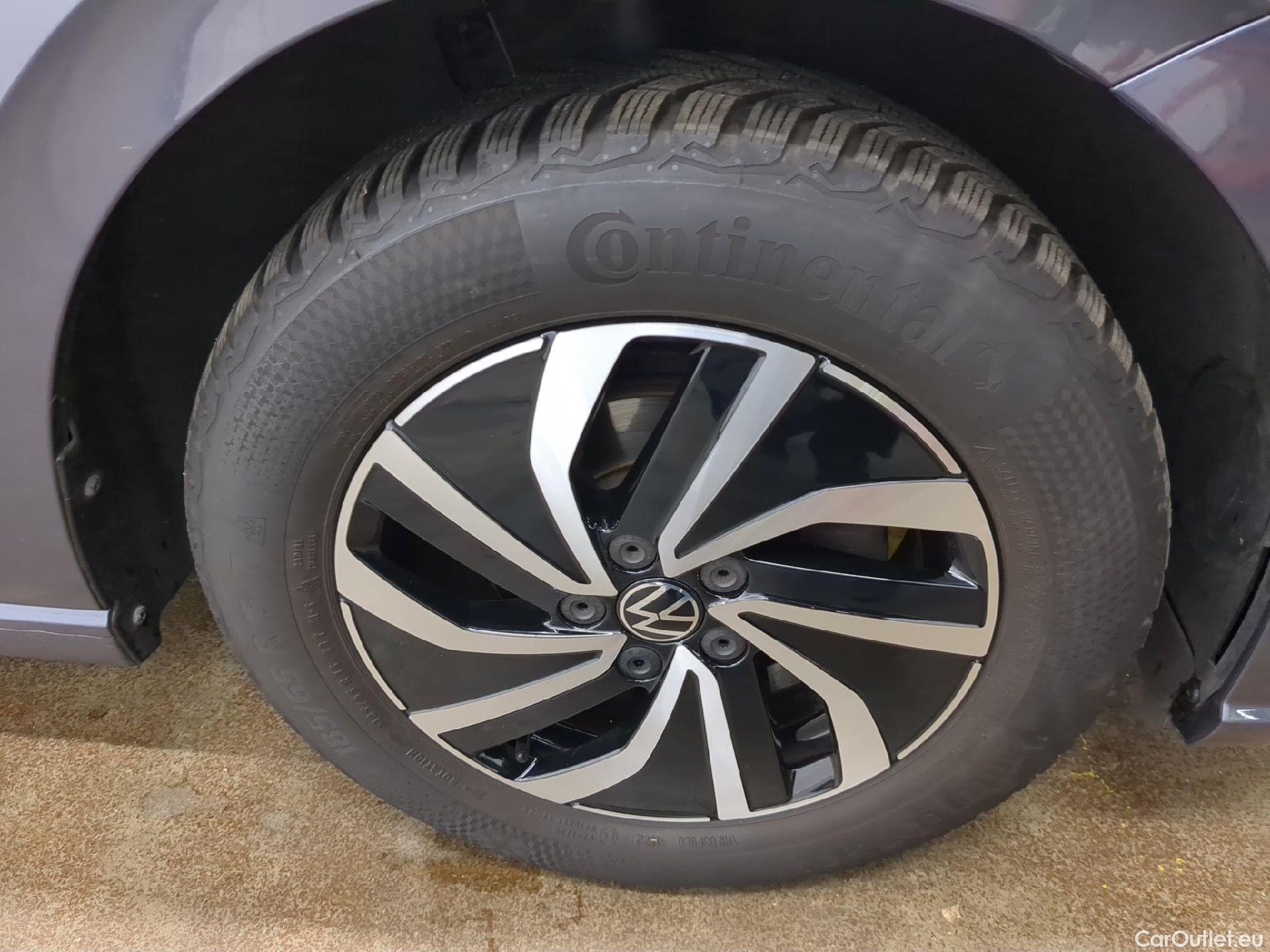  Volkswagen  Polo VOLKSWAGEN  / 2021 / 5P / Berline 1.0 TSI 95 Life Business #7