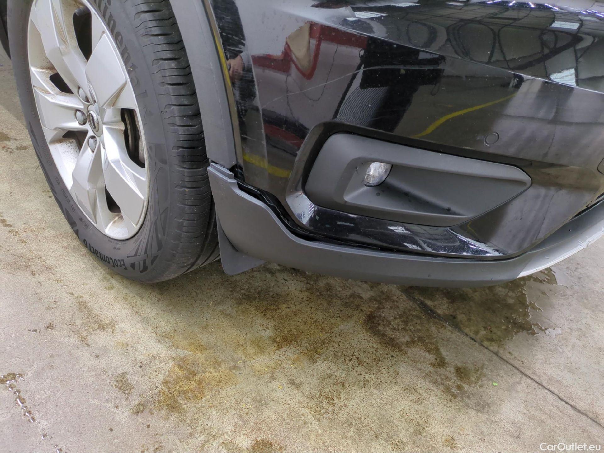  Volvo  XC 40 XC40 Momentum 2WD 1.5 130CV BVA8 E6d #35