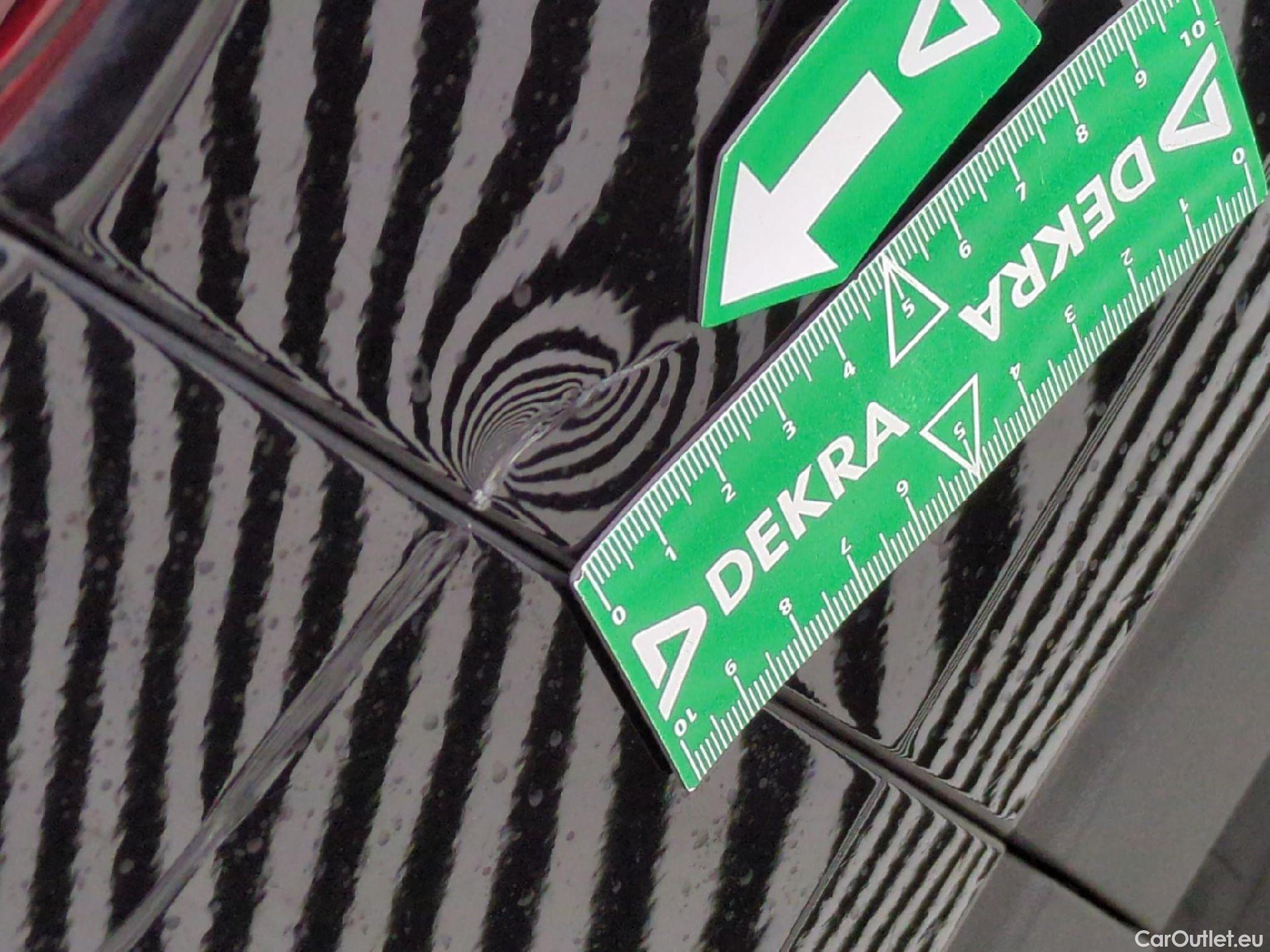  Volvo  XC 40 XC40 Momentum 2WD 1.5 130CV BVA8 E6d #21