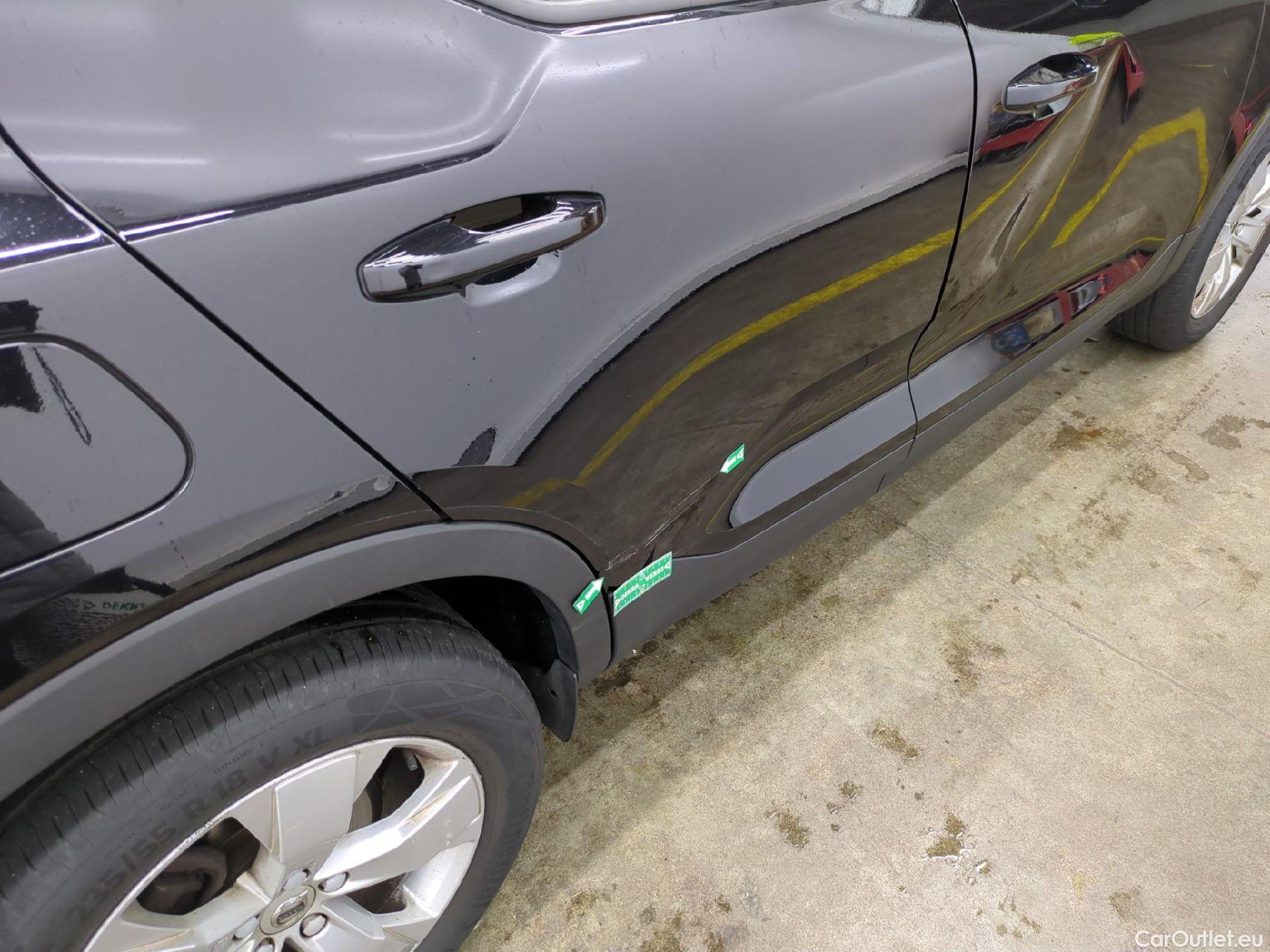  Volvo  XC 40 XC40 Momentum 2WD 1.5 130CV BVA8 E6d #25