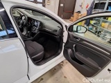  Renault  Megane RENAULT MÉGANE / 2020 / 5P / BERLINA 1.5 DCI 85KW BLUE BUSINESS (AUTOCARRO) #100
