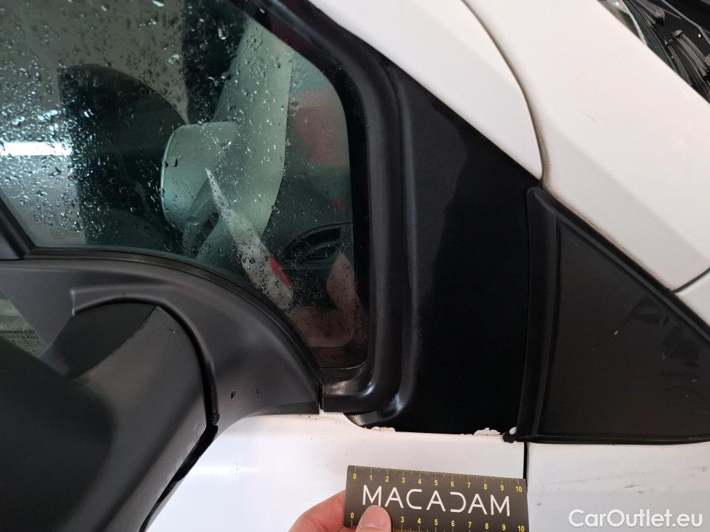  Citroen  Berlingo  Combi Feel 1.6 BlueHDi 100CV BVM5 E6 #24