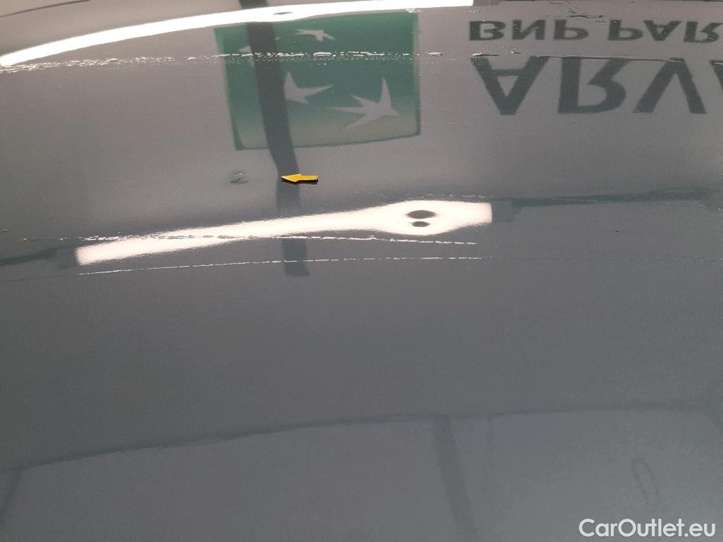  Citroen  C4  Berline Feel 1.5 BlueHDI 110CV BVM6 E6d #5