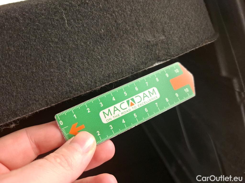  Citroen  C5 CITROEN  Aircross / 2022 / 5P / SUV Hybride rechargeable 225 e-EAT8 Shine #8