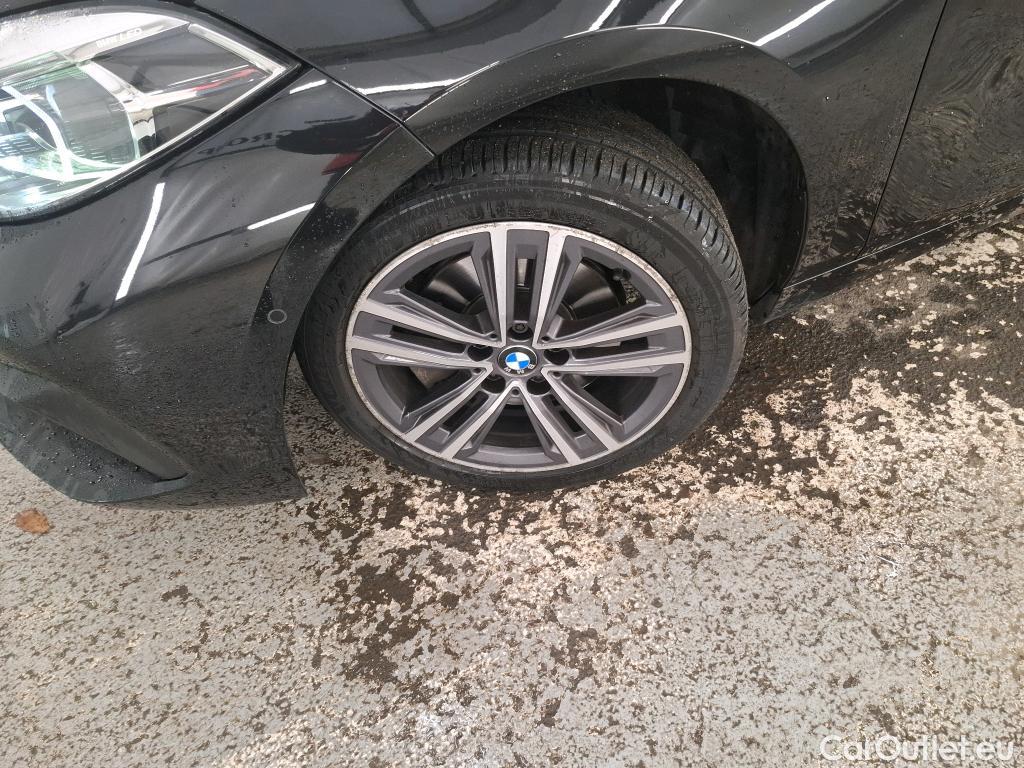  Bmw  Serie 1 BMW Série 1 / 2019 / 5P / Berline 1.5 116I Business Design #9