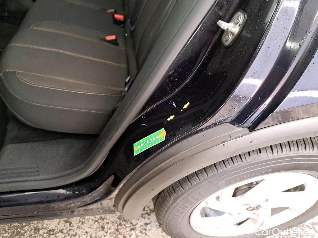  DS  DS7 DS DS 7 Crossback 5p SUV BlueHDi 130 Manuel Business #22