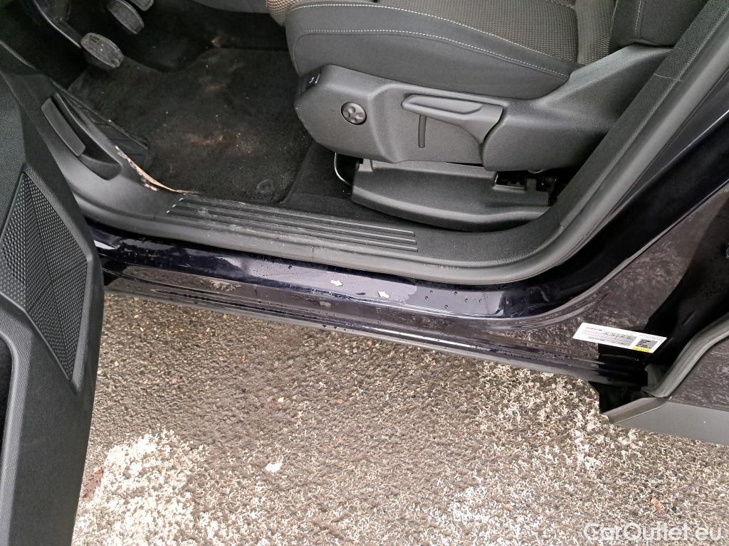  DS  DS7 DS DS 7 Crossback 5p SUV BlueHDi 130 Manuel Business #18